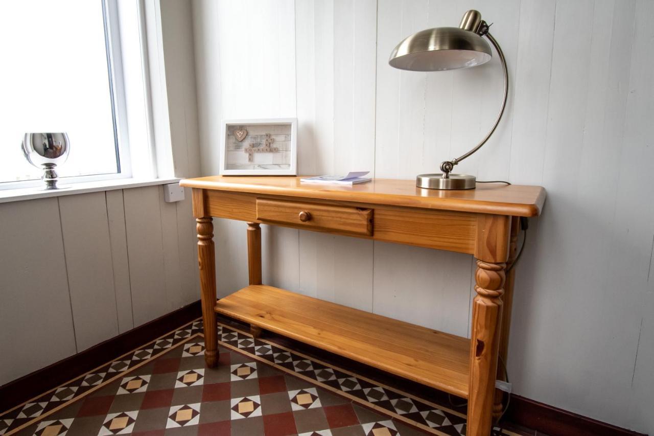 The View 3-Bed Cottage Findochty Buckie Moray エクステリア 写真