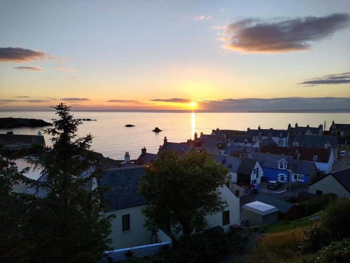 The View 3-Bed Cottage Findochty Buckie Moray エクステリア 写真